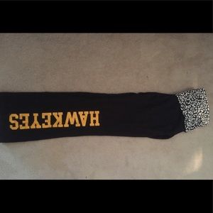 PINK University of Iowa Yoga Pants